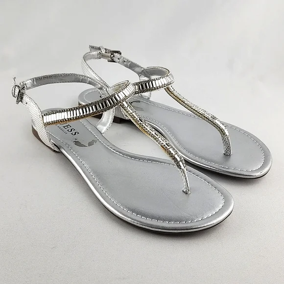 GUESS Women's Flat Silver Bejeweled Rhinestones Thong Sandals Size 8M - Picture 1 of 15